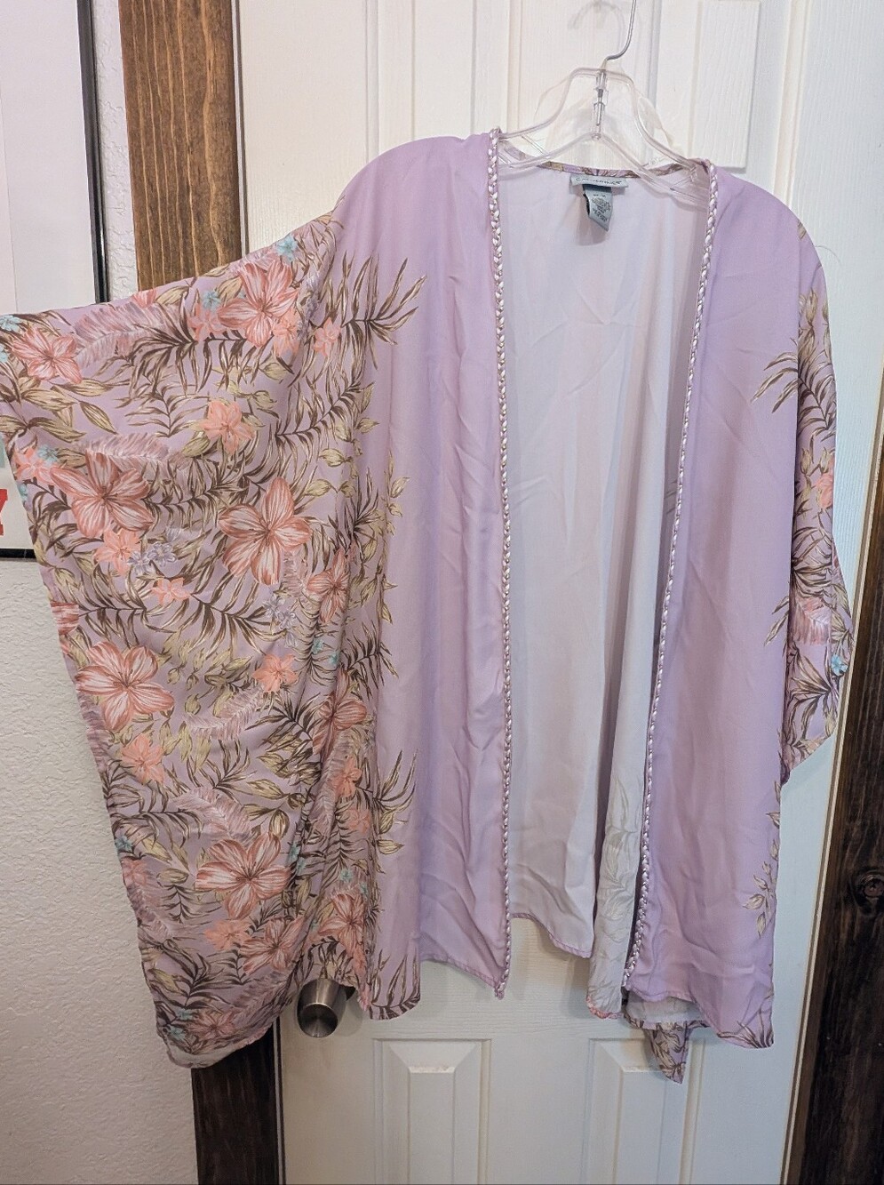 NWT Lavender Floral Kimono Open Front Cardigan Size 0X-1X Catherines Shawl Wrap - Picture 1 of 10